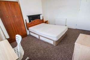 Photo 16- click for photo gallery